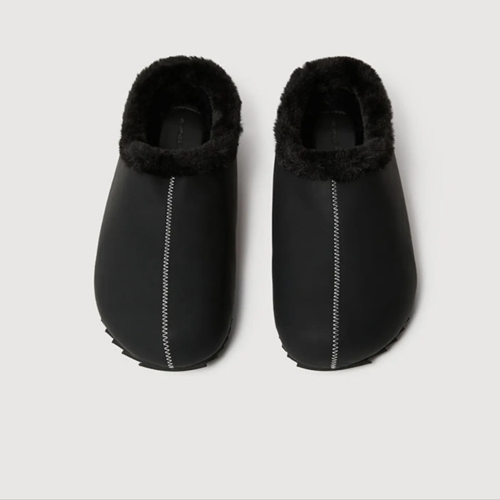 New WeWoreWhat Vegan Leather Black Clogs Size 9 New In Box